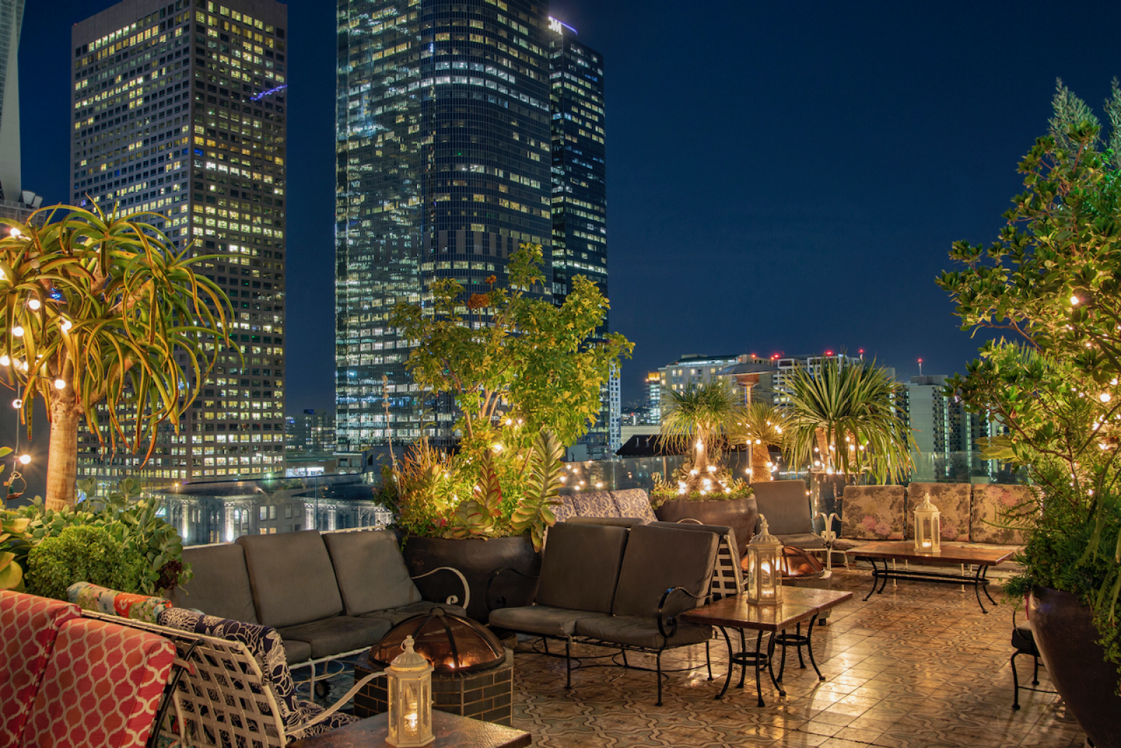 Rooftop Perch in Los Angeles - 2