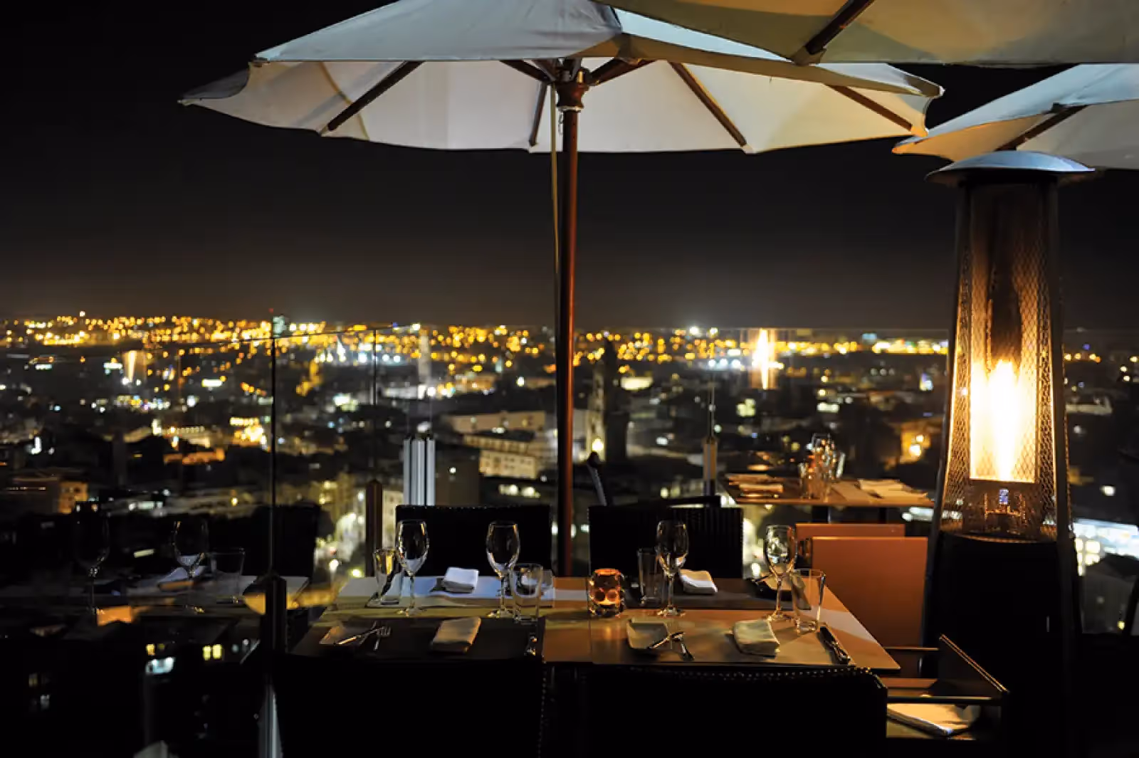 Rooftop 17º Restaurante & Bar a Porto - 1