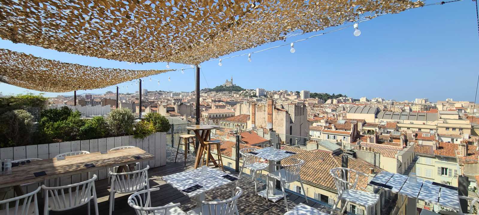 Rooftop Ciel in Marsiglia