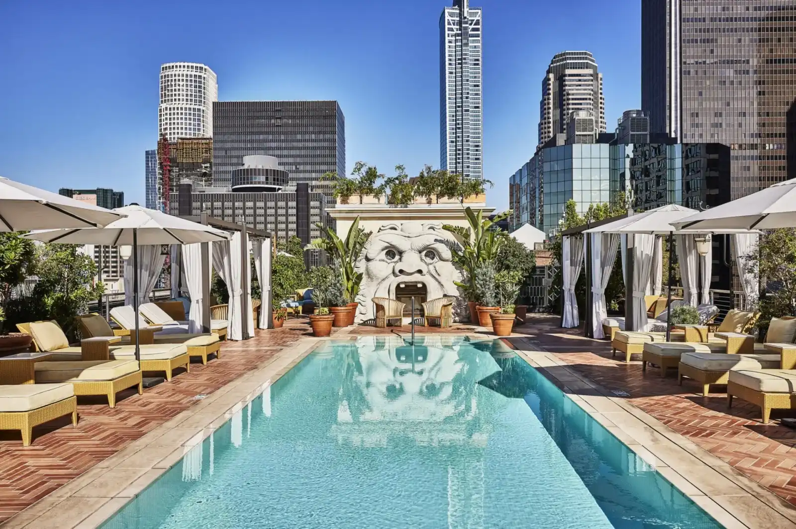 Rooftop Bar Clara a Los Angeles - 2