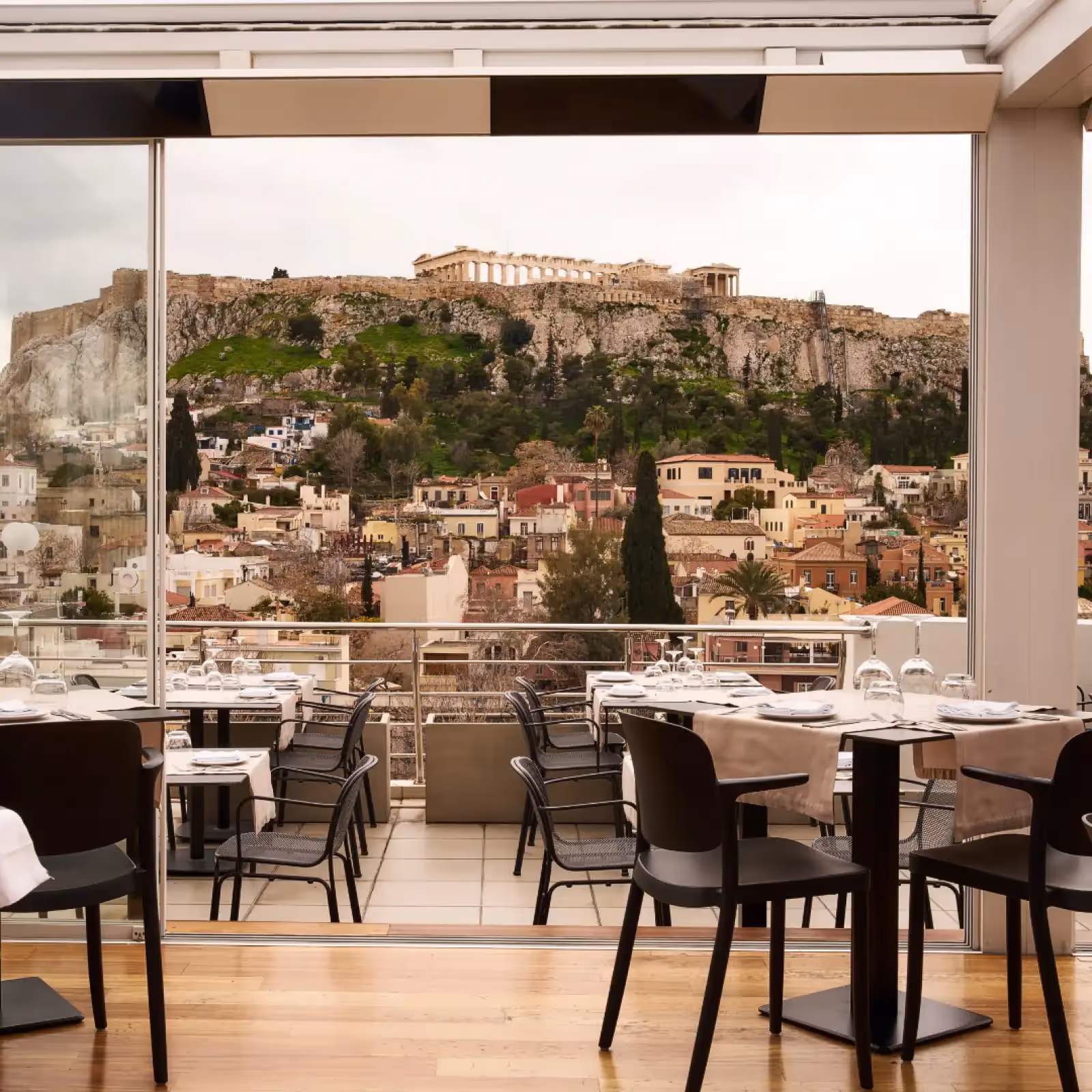 Rooftop Door in Athens in Atene - 1