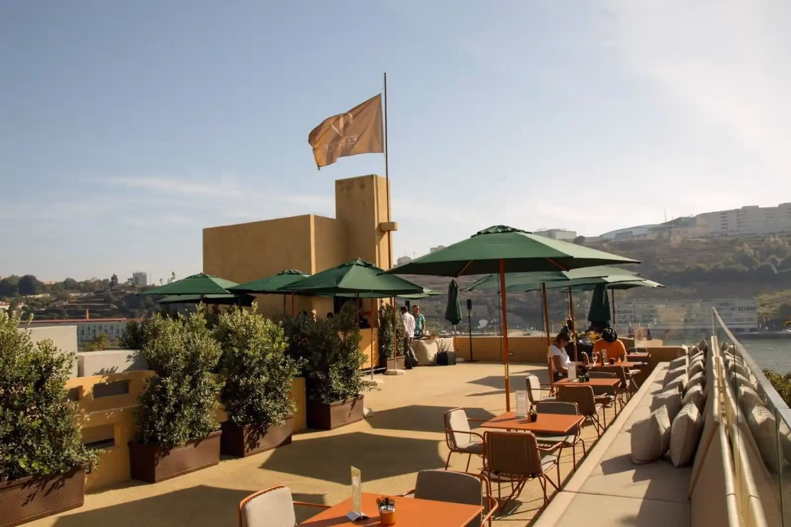 Rooftop Douro Sky Lounge a Porto - 1