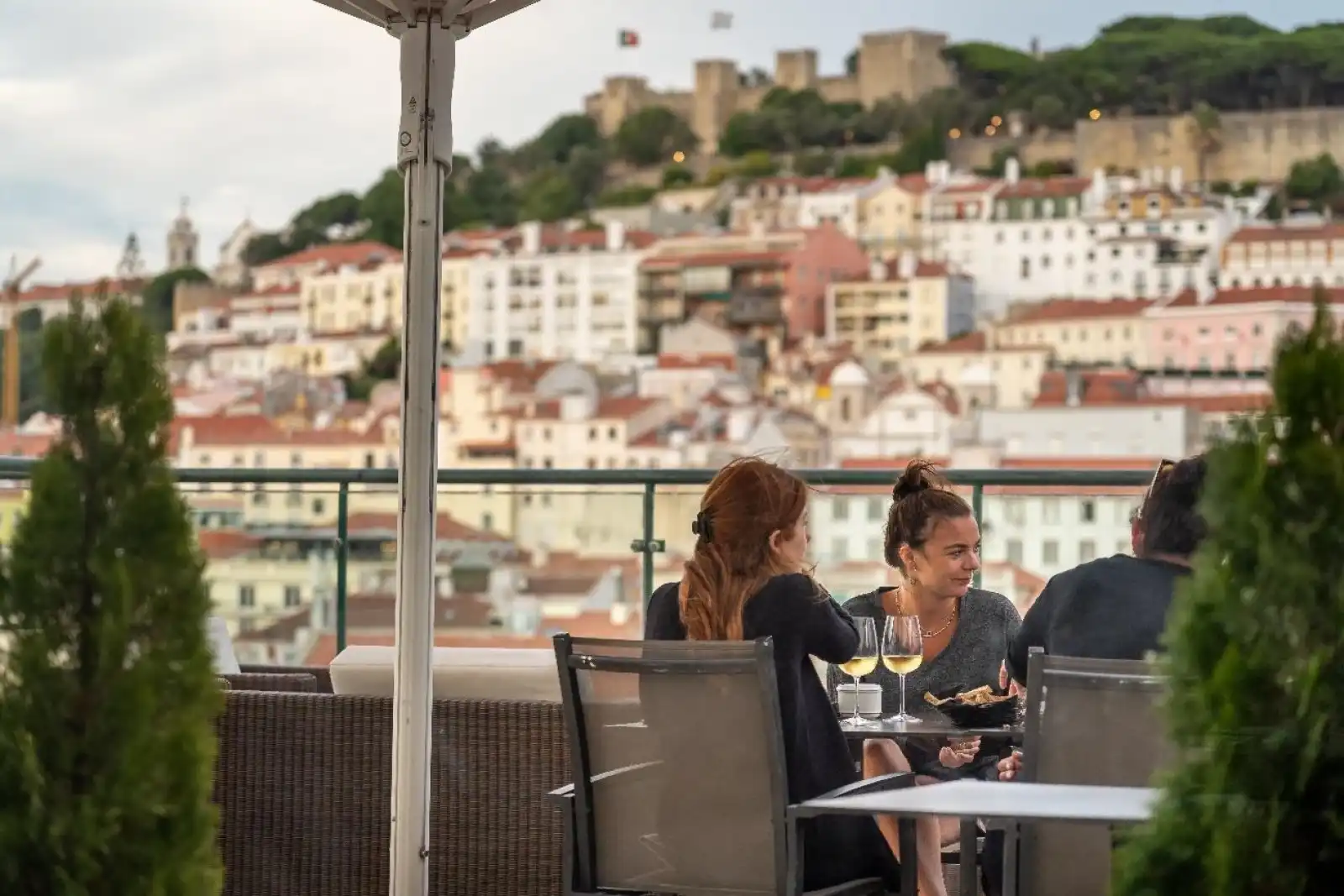 Entretanto Rooftop Bar a Lisbona - 2