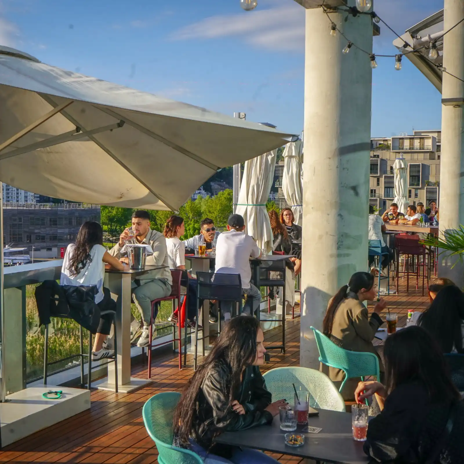 Rooftop Gourmet Bar Lyon Confluence in Lione - 1