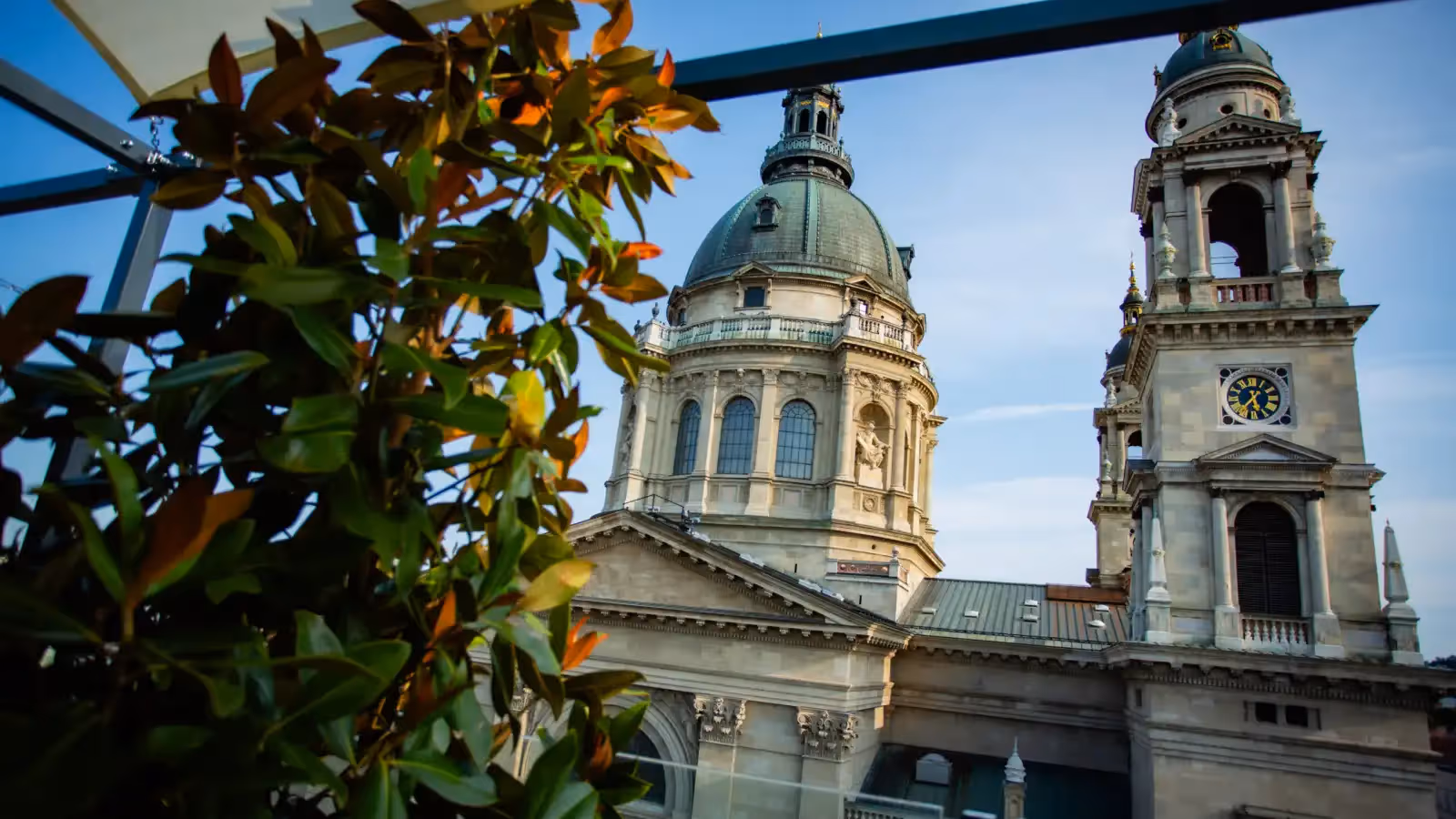 Rooftop ISSEI Skybar a Budapest - 1