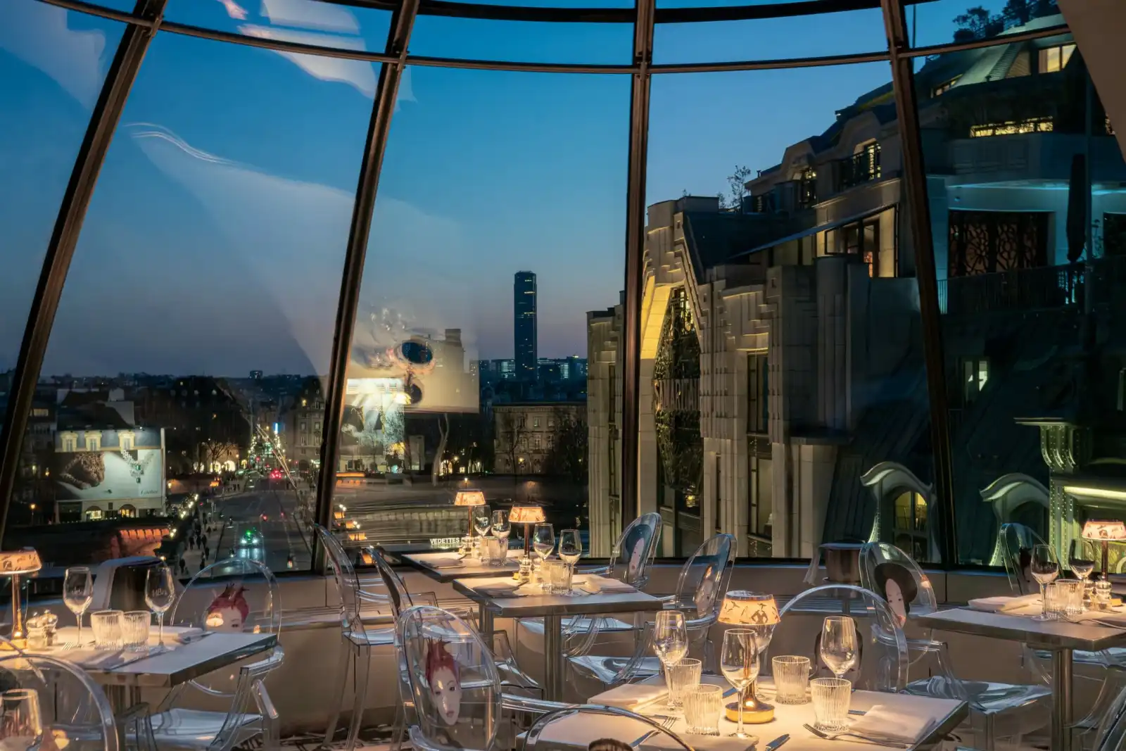 Rooftop Kong in Parigi - 2