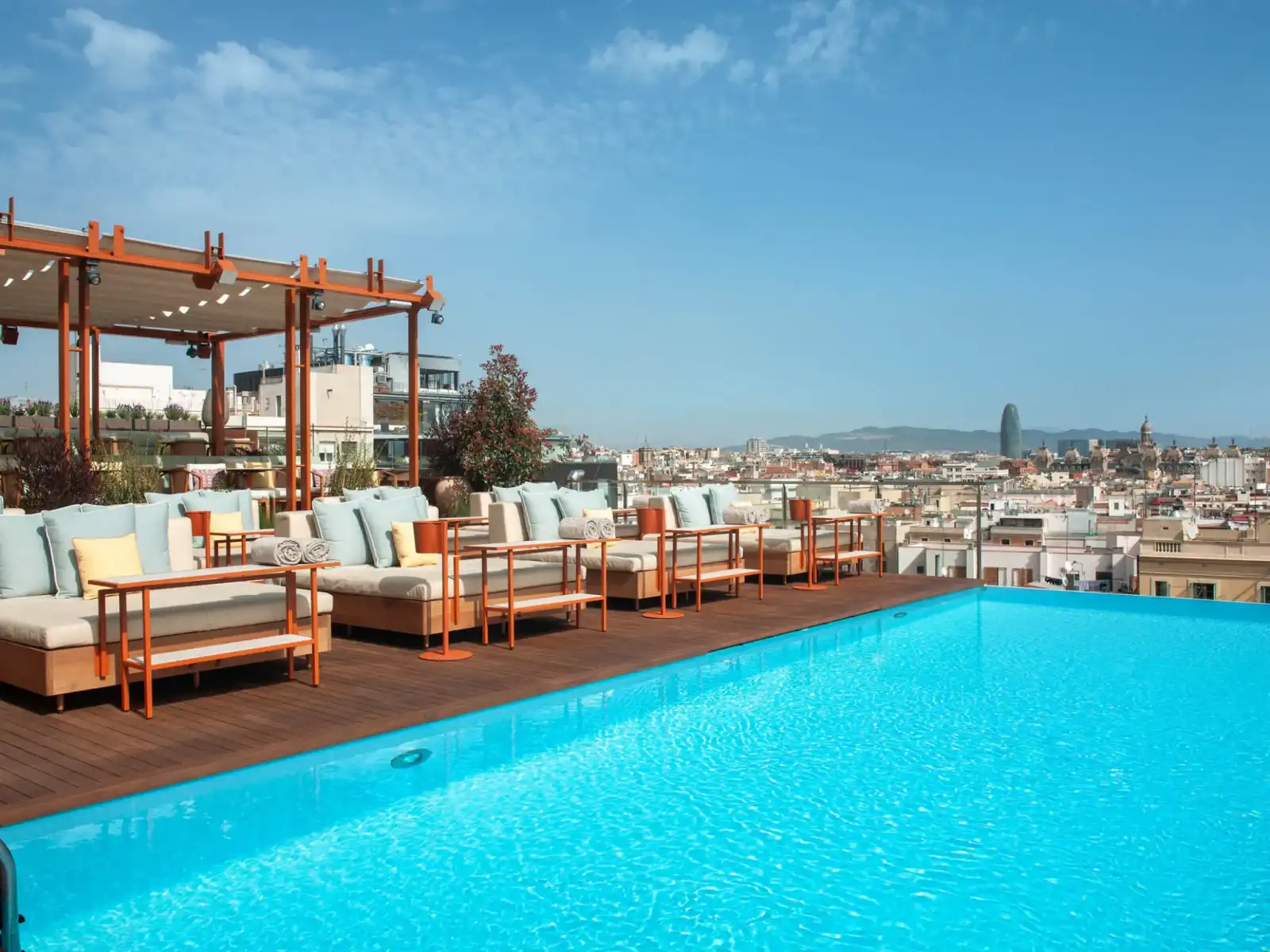 Rooftop La Terraza del Central in Barcellona - 2