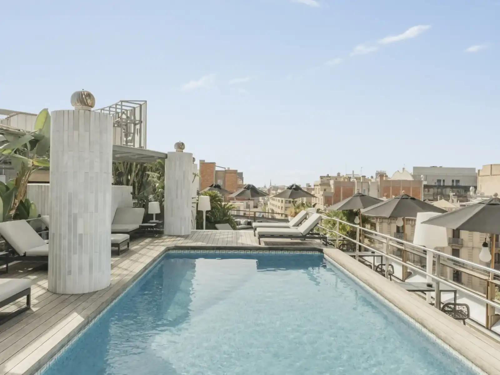 Rooftop La Terraza del Claris in Barcellona - 2