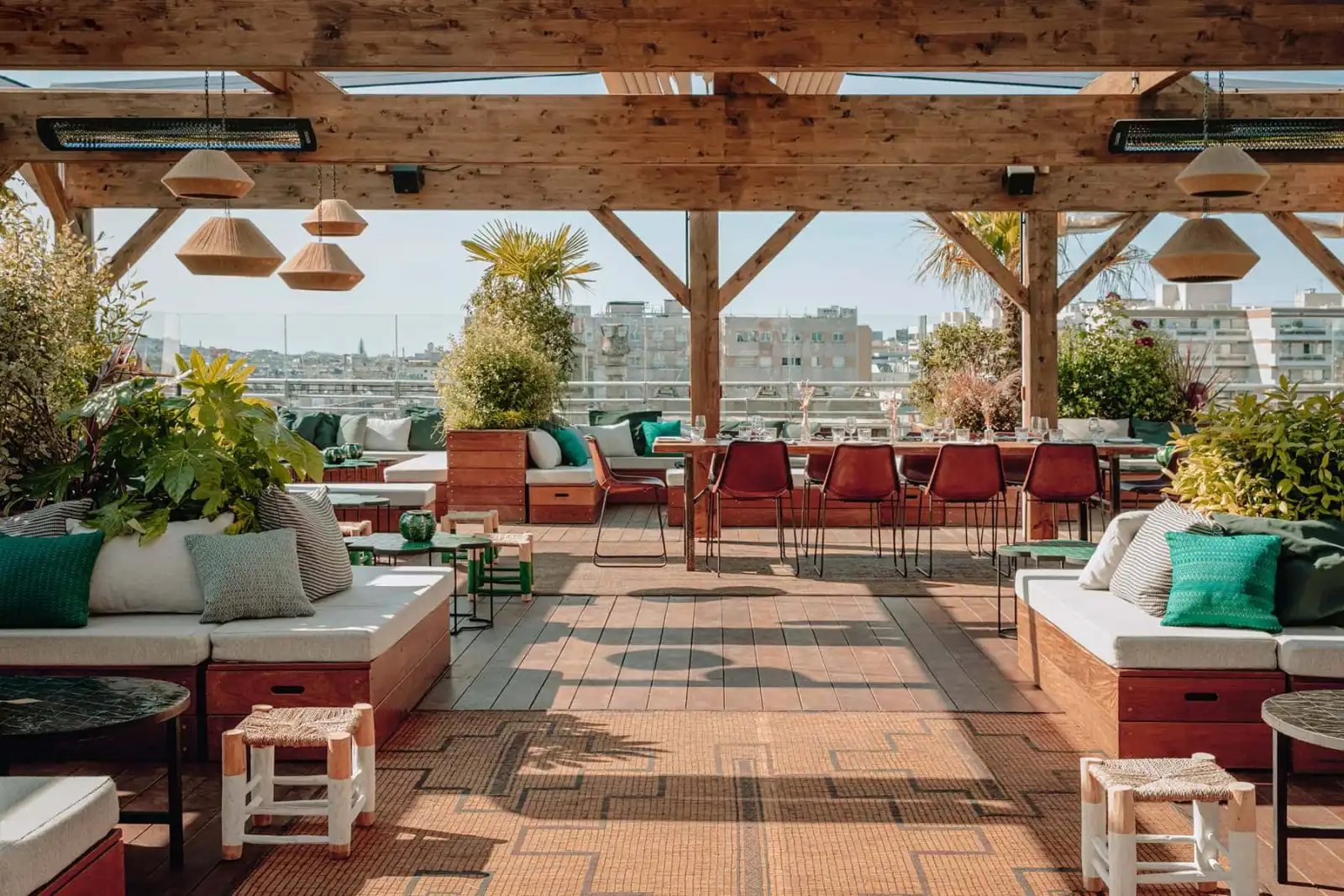 Rooftop Le Perchoir Ménilmontant in Parigi