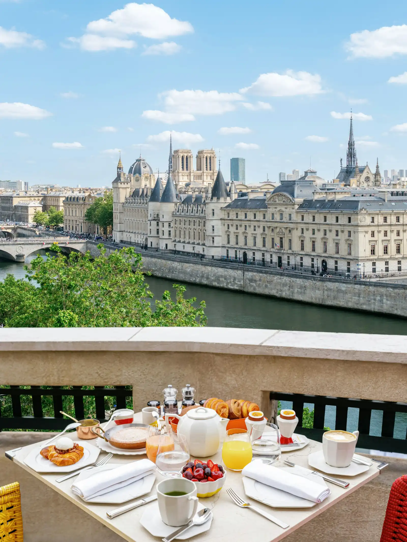 Rooftop Le Tout-Paris in Parigi - 4