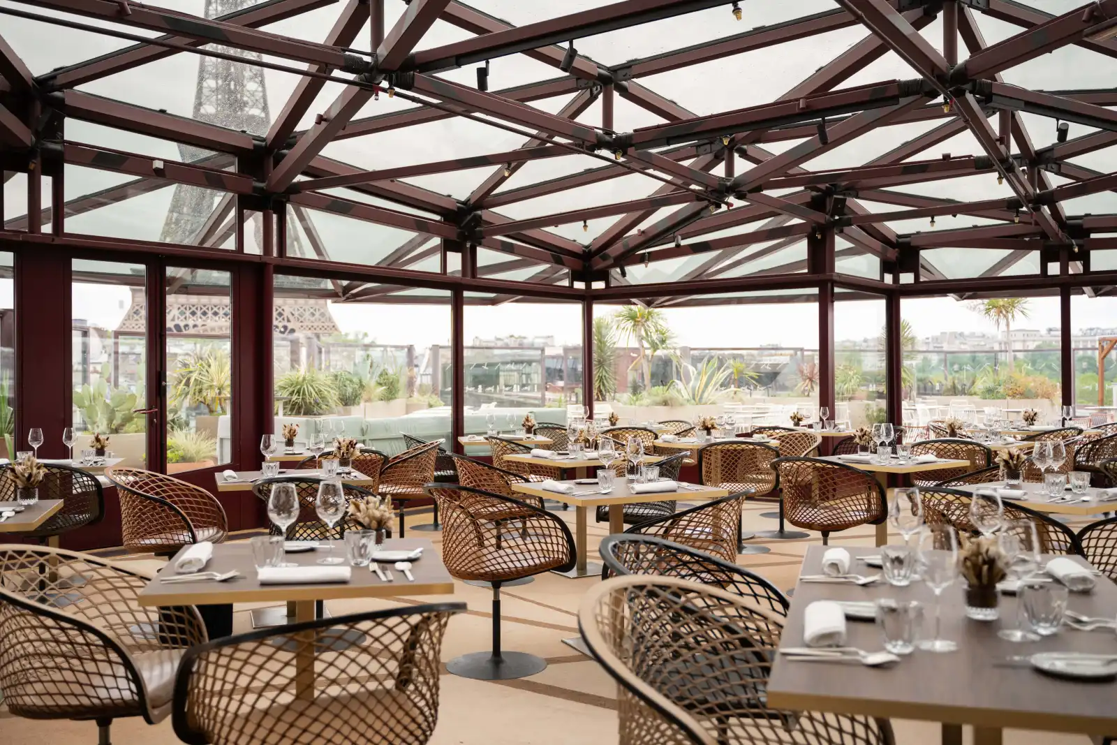 Rooftop Les Ombres in Parigi