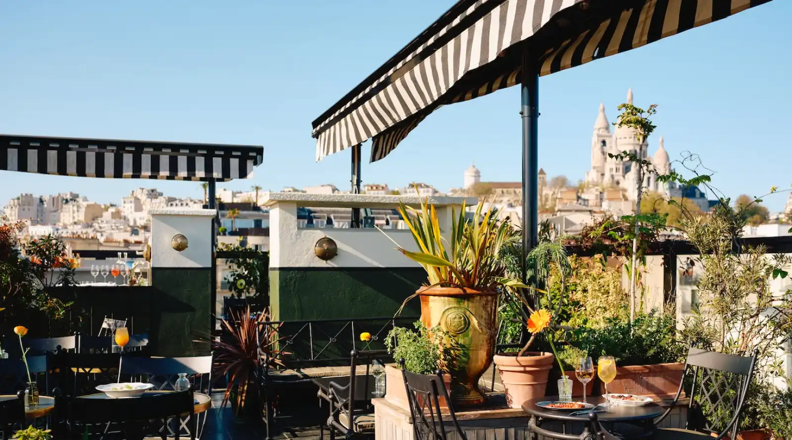 Maggie Rooftop a Parigi - 1