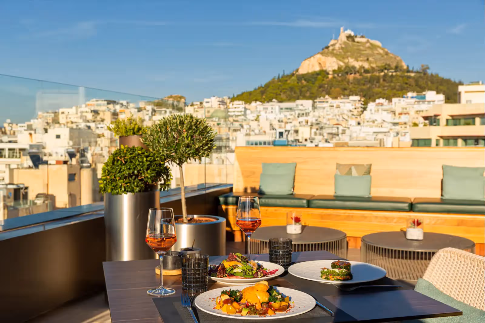 Rooftop Mappemonde in Atene - 1