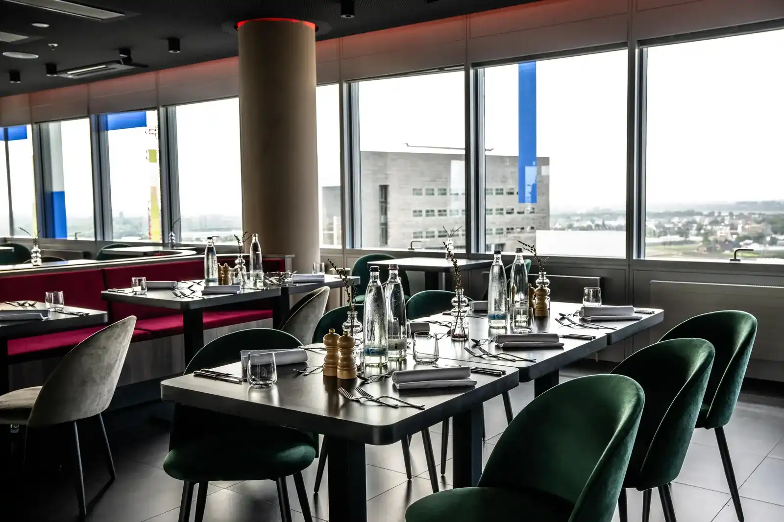 Rooftop MIA Restobar a Düsseldorf - 2