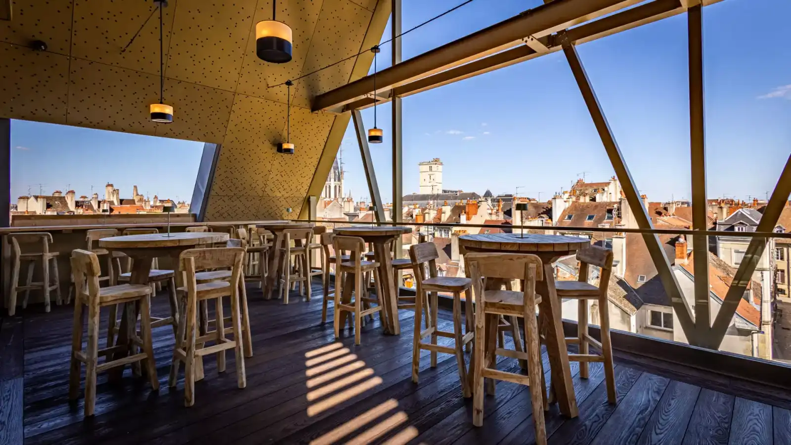Rooftop Pica-Pica in Digione - 1