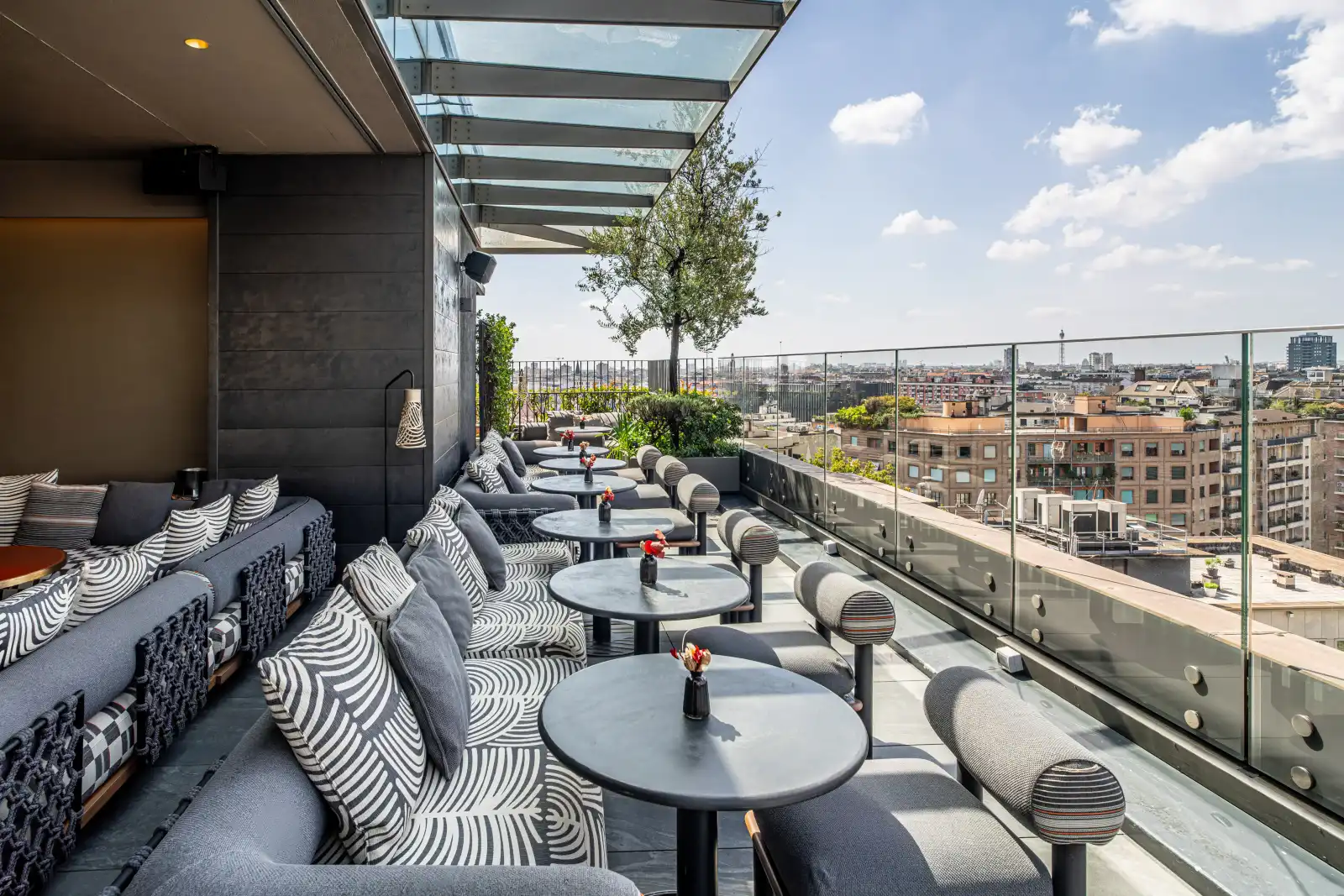 Radio Rooftop Bar a Milano - 2