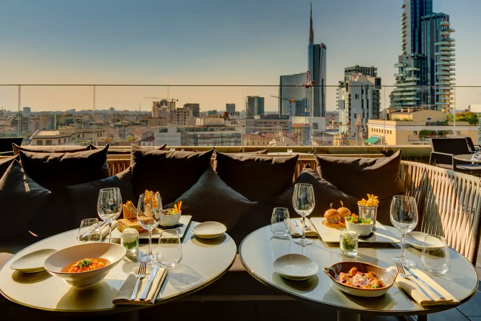 Radio Rooftop Bar a Milano - 3