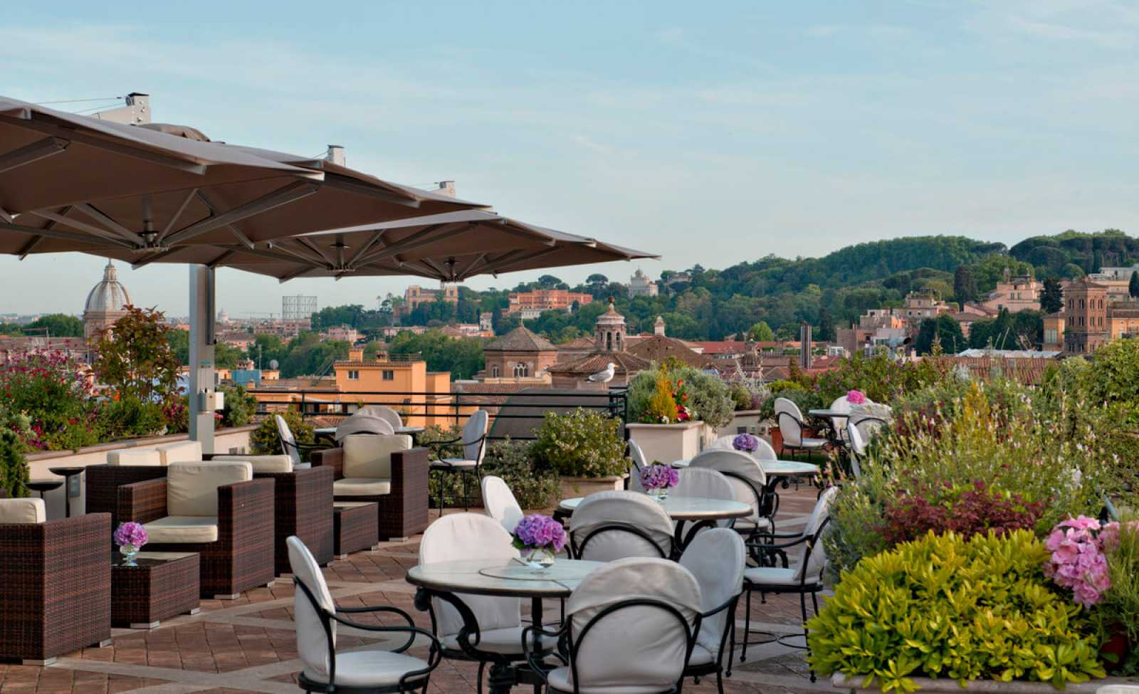 Rooftop Terrazza Les Etoiles in Roma - 1