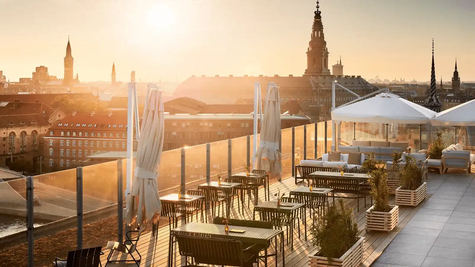 Rooftop ROOF Bar & Lounge a Copenaghen - 2