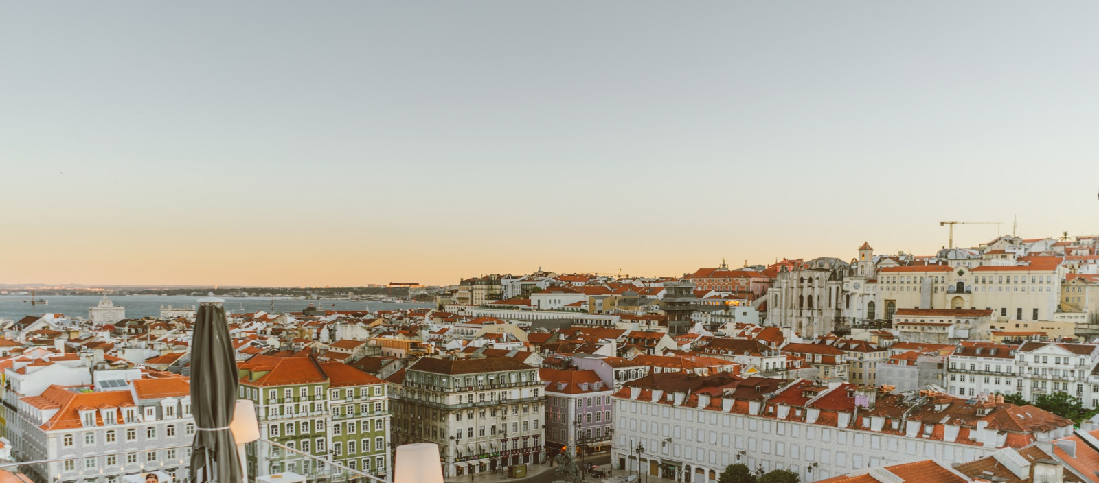 Rooftop ROOFTOP Bar - Hotel Mundial in Lisbona