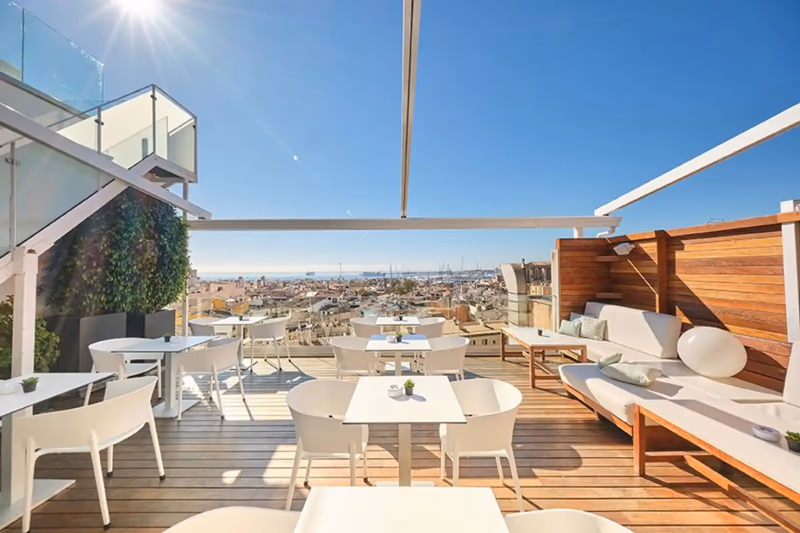 Rooftop Sky Bar Almudaina a Palma di Maiorca - 1
