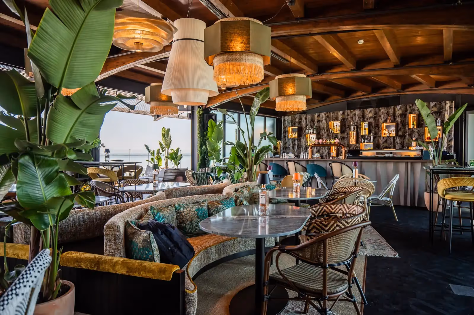 Rooftop Sky Bar Oriente in Lisbona - 1