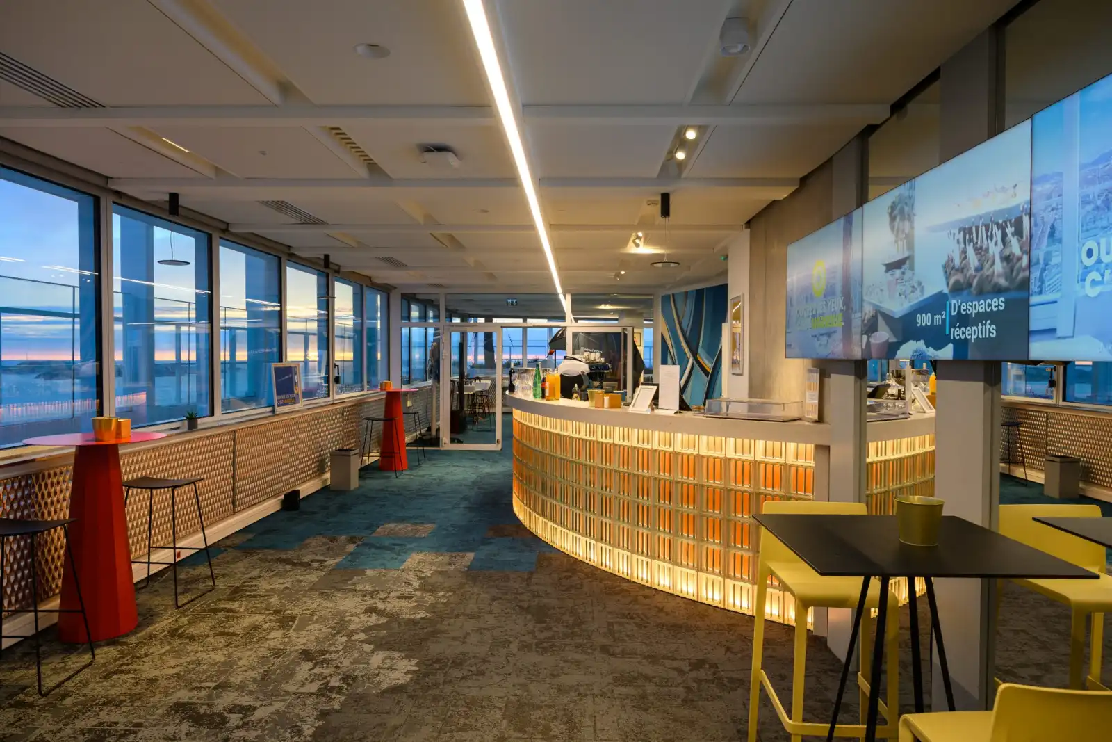 Rooftop Sky Center in Marsiglia - 3