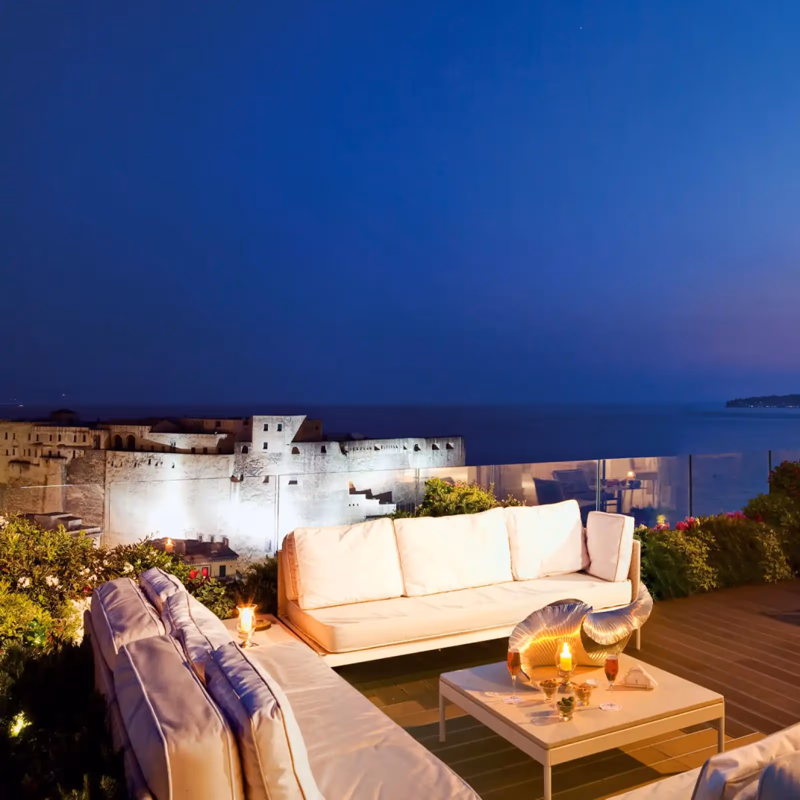Rooftop Sky Lounge a Napoli - 1