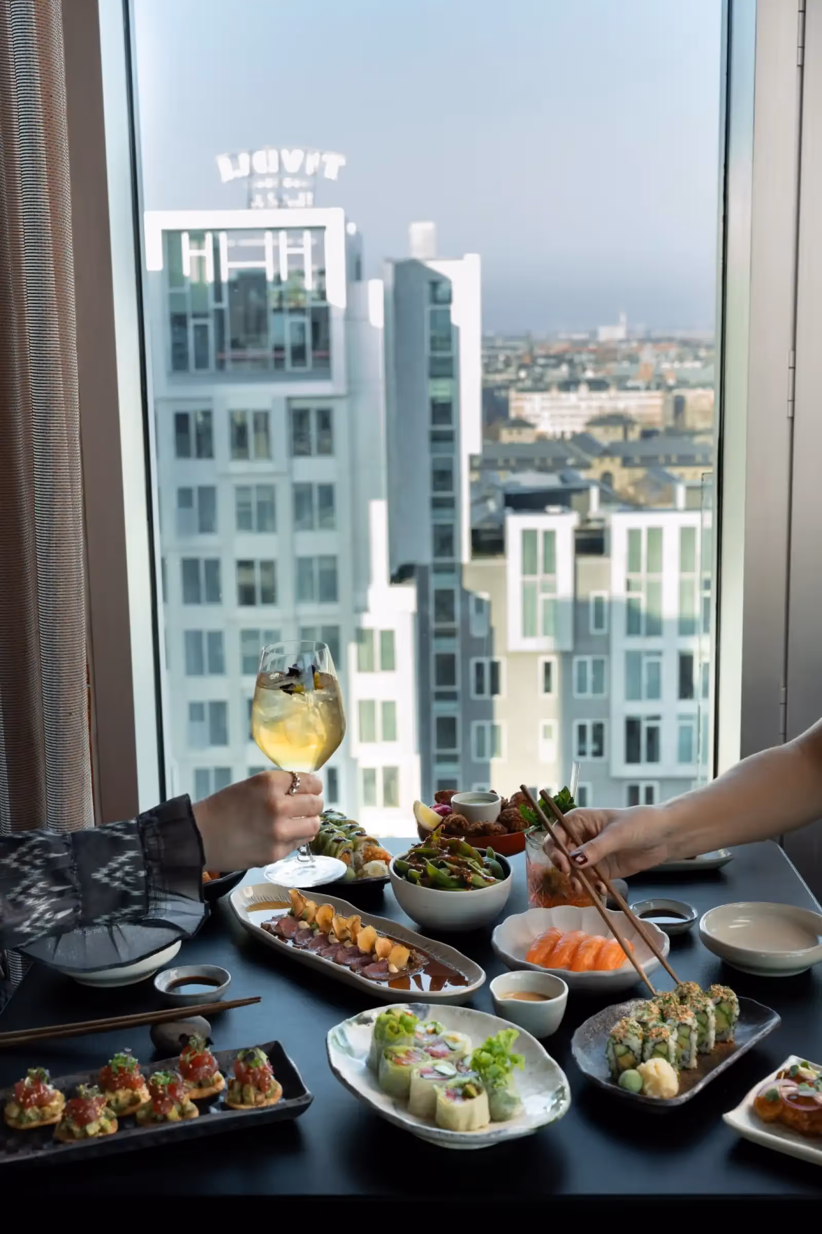 Rooftop Sticks'n'Sushi Tivoli Hotel a Copenaghen - 3