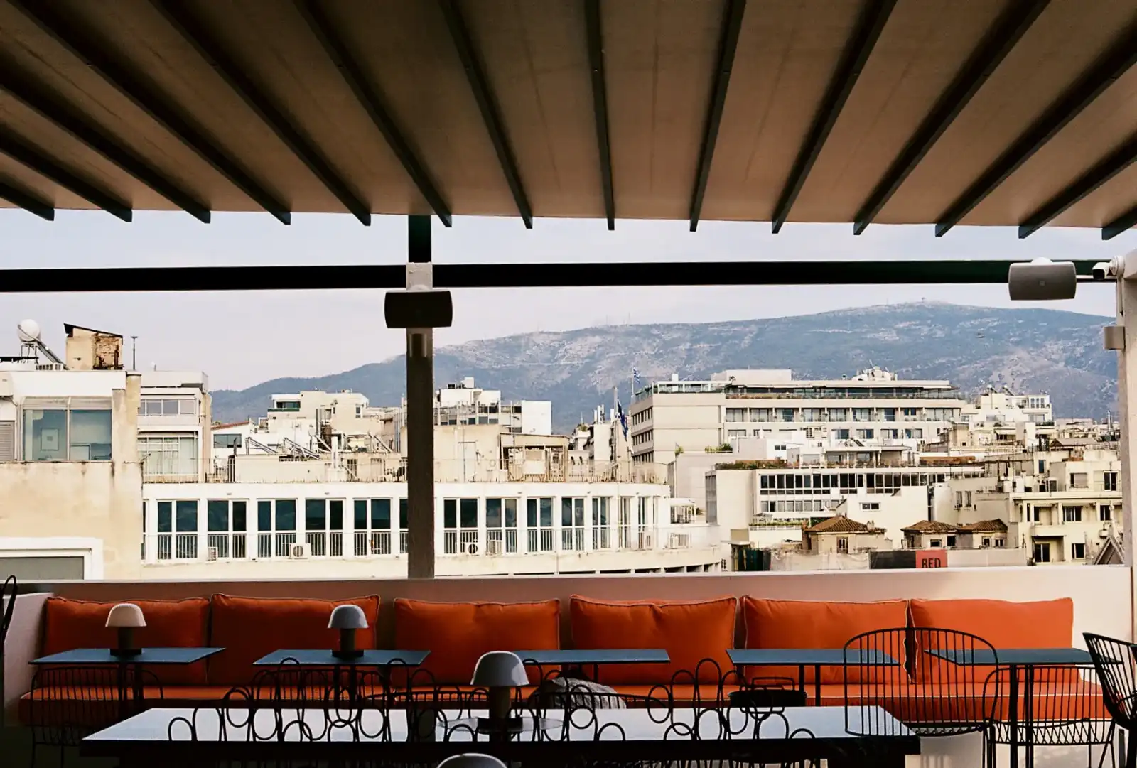 Rooftop Taratsa in Atene - 3