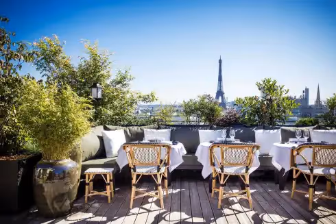 Rooftop Mūn Parigi