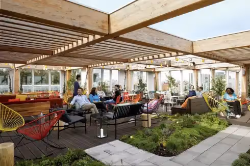 Rooftop Zoku Paris Parigi